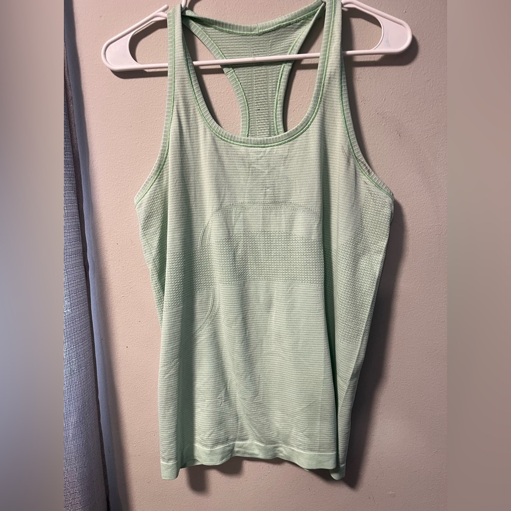 Lululemon Mint Green Women's Tank Top